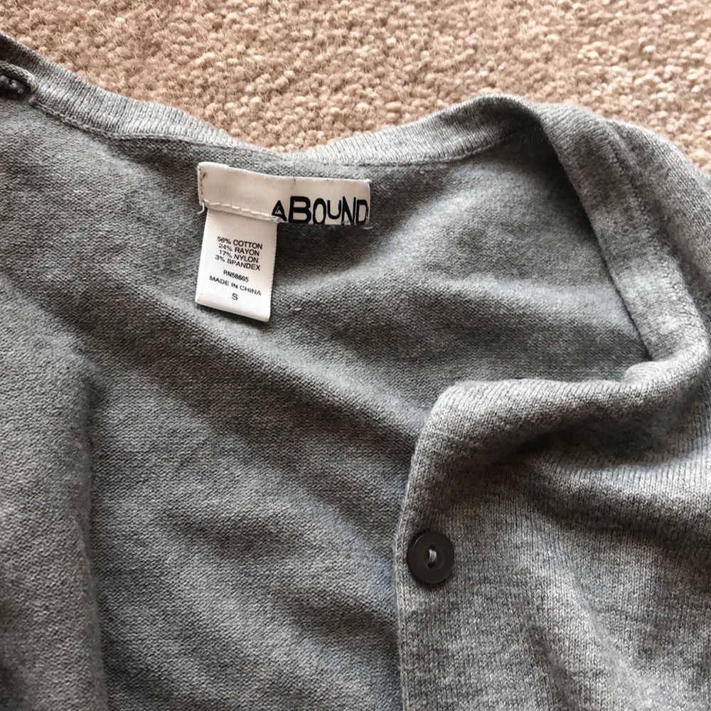 Cardigan - Picture 2 of 2